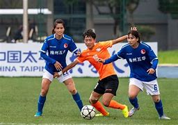福州女足球员完成伤愈复出：回归赛场